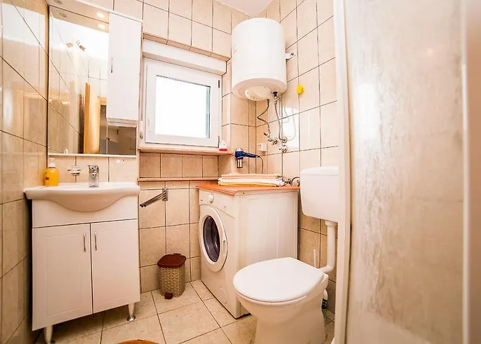 Bakula 1539 4* Povlja (Brac)